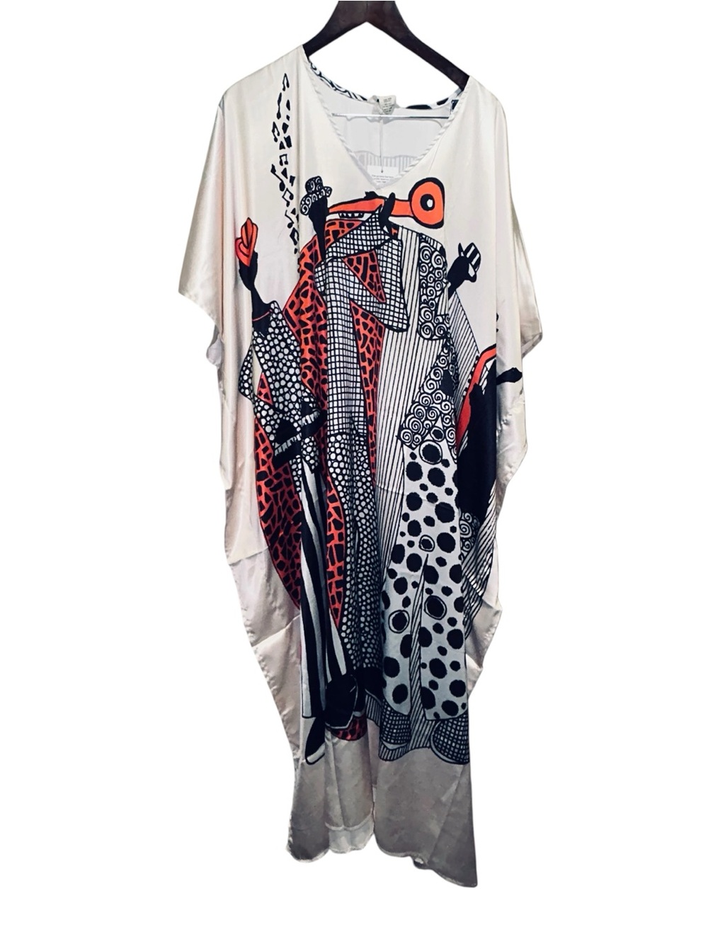 Bohemian Graphic Women’s Kaftan in Ivory with Black & Orange Print